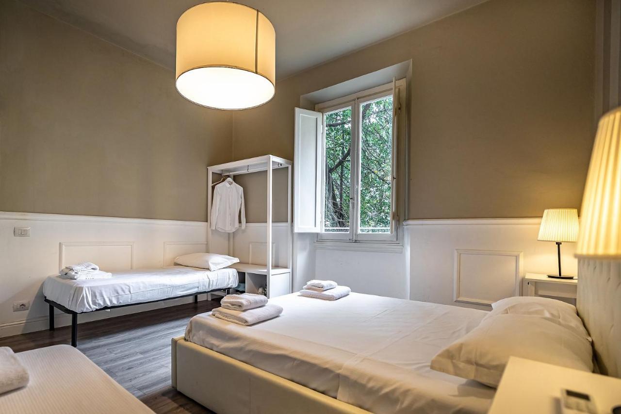Francesco Baracca Palace Apt Florens Exteriör bild