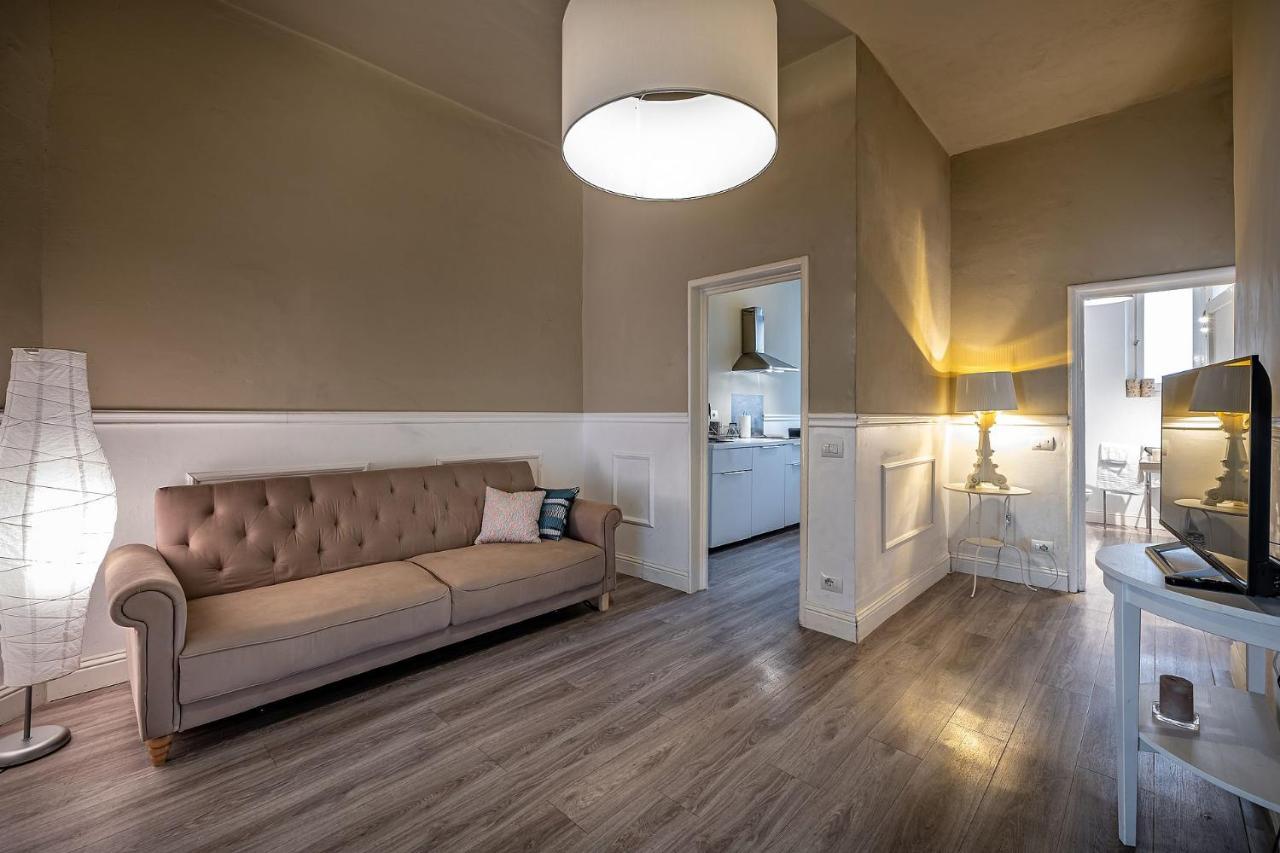 Francesco Baracca Palace Apt Florens Exteriör bild