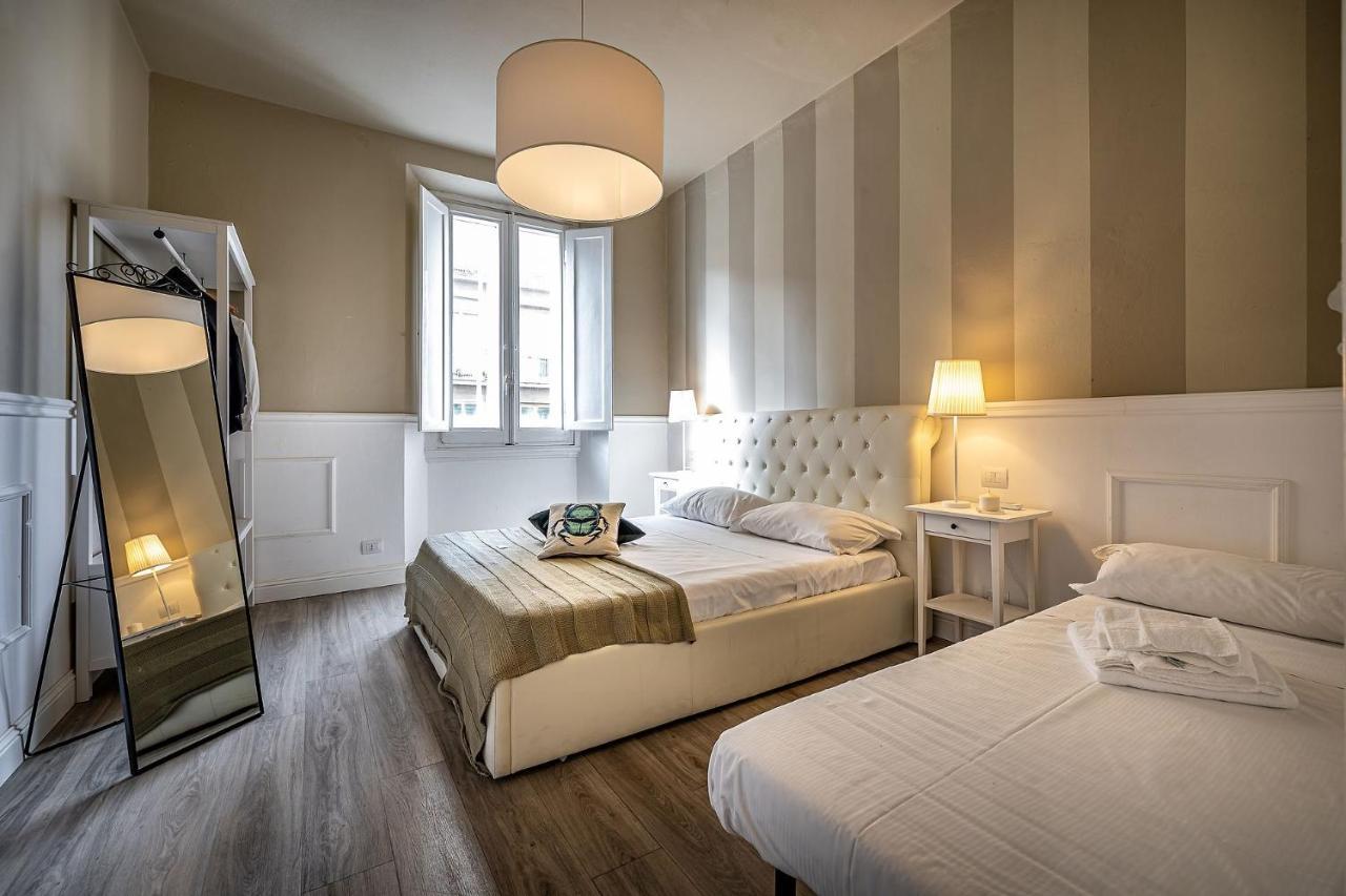 Francesco Baracca Palace Apt Florens Exteriör bild